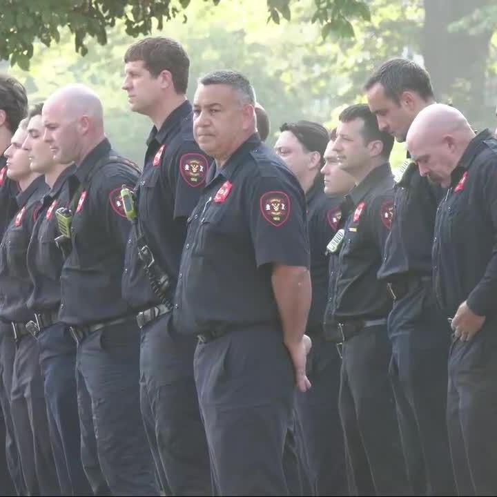 Video | First responders, Louisville leaders honor 9/11 victims